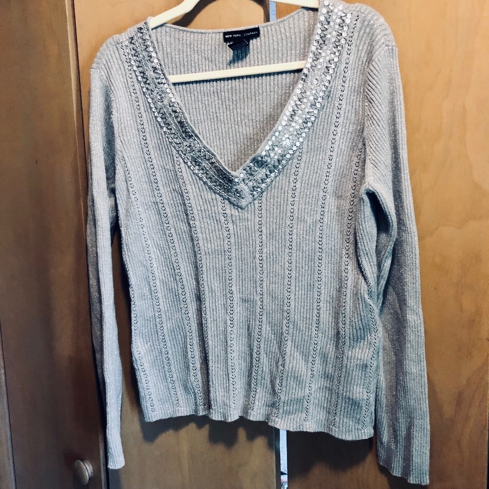 New York & Company sweater Xl